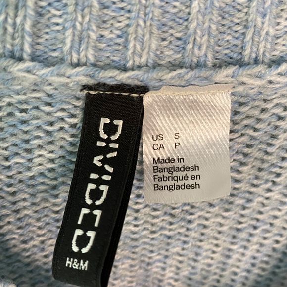 H&M Divided Women Baby Blue Knit Pullover Sweater Soft Small - Picture 7 of 10